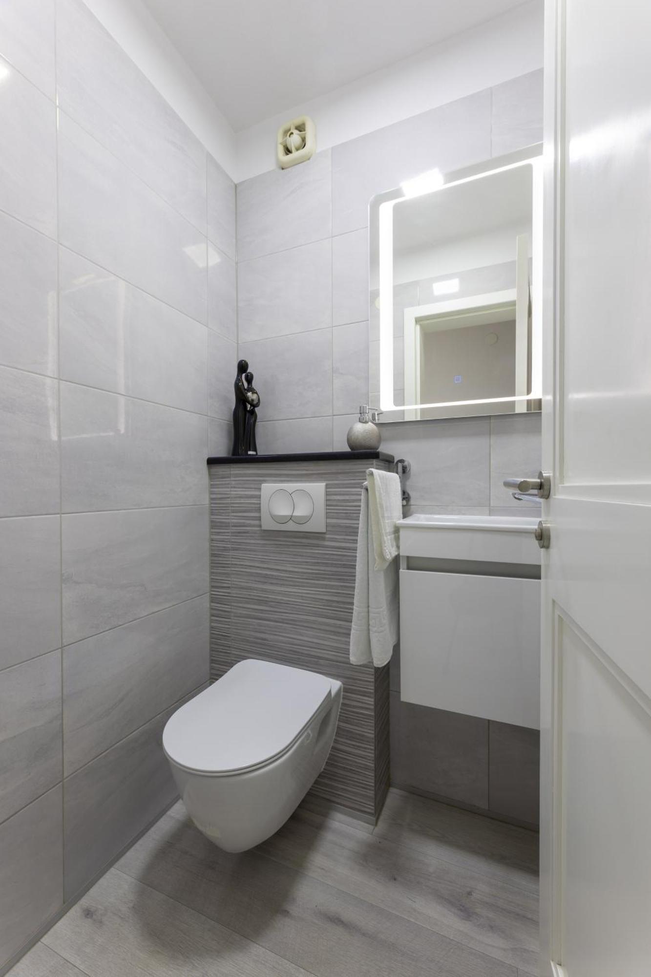 Apartma Zelic *